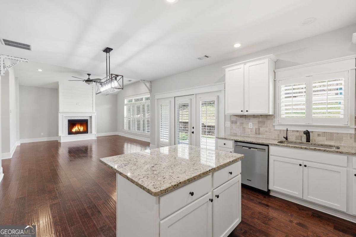 1449 Walker Street Gainesville - Photo 21