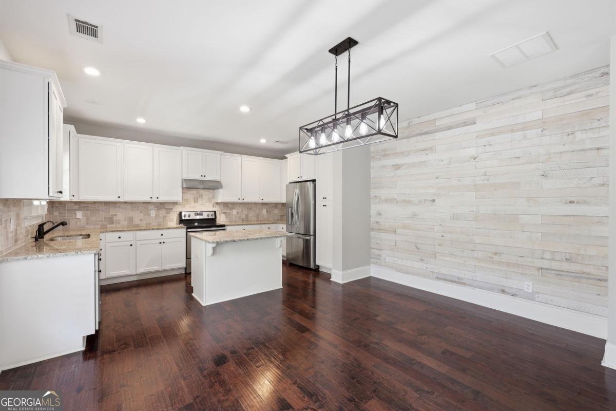 1449 Walker Street Gainesville - Photo 25