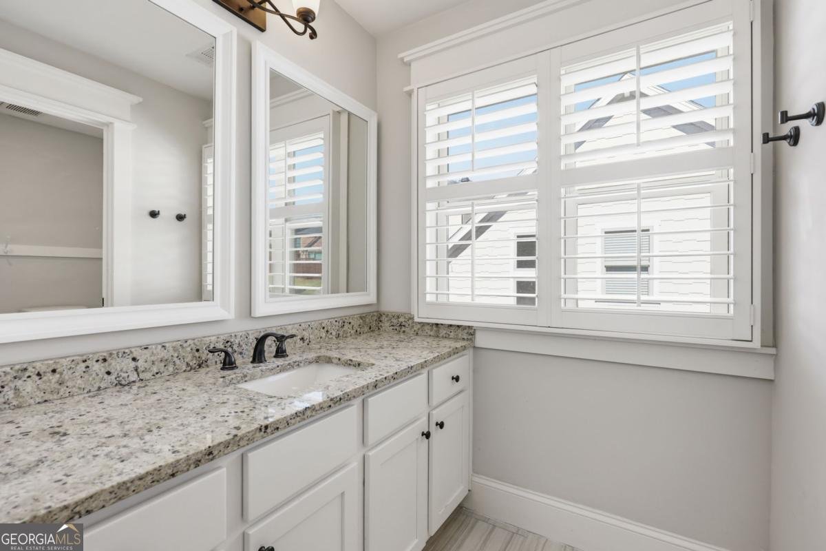 1449 Walker Street Gainesville - Photo 9