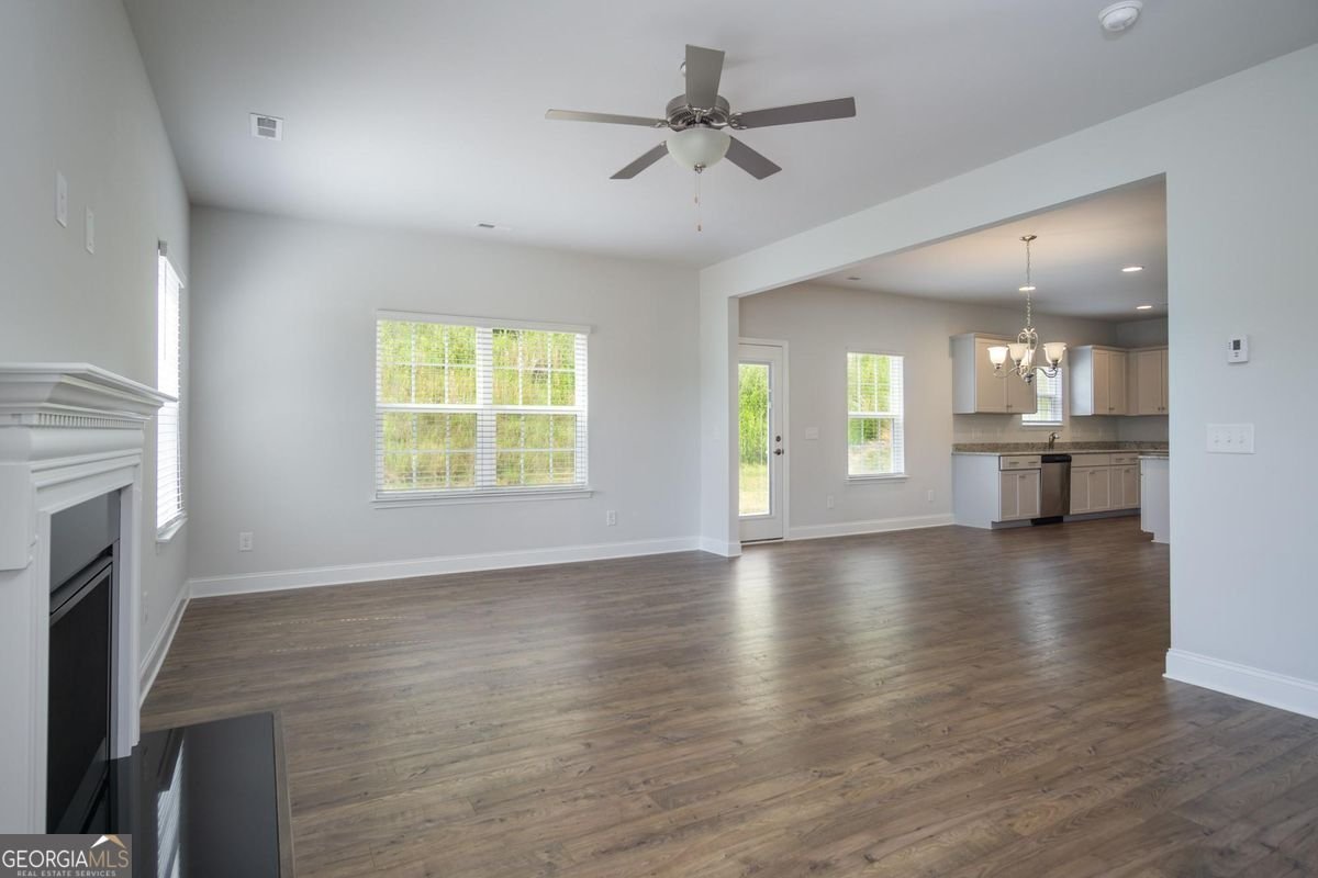 668 Bald Ridge Circle Demorest - Photo 10