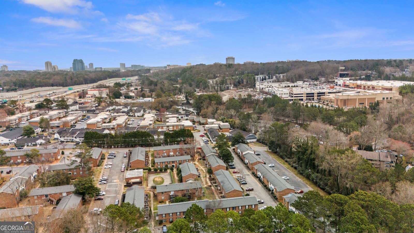 5635 Lake Forrest Drive Sandy Springs - Photo 10