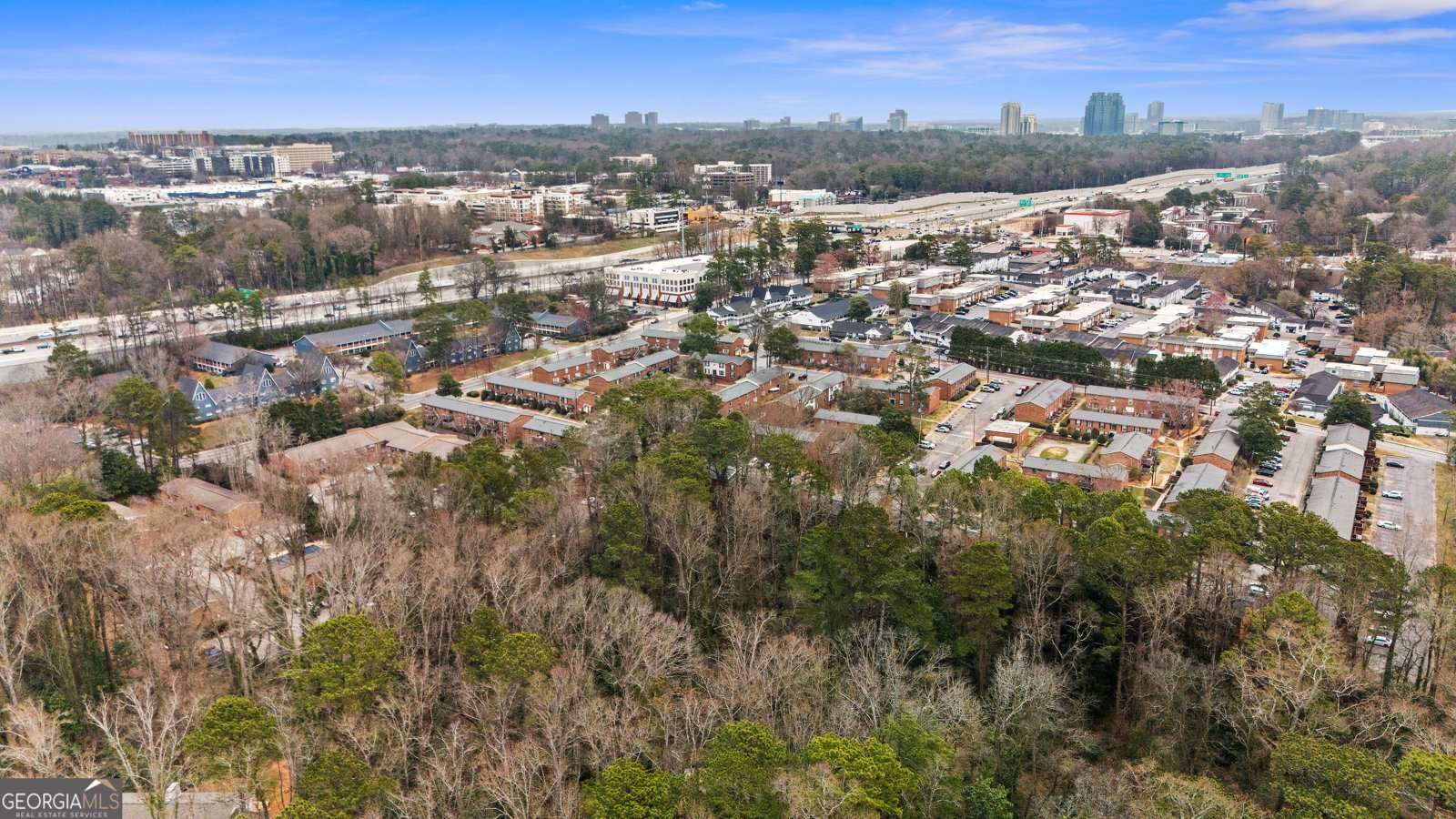 5635 Lake Forrest Drive Sandy Springs - Photo 13
