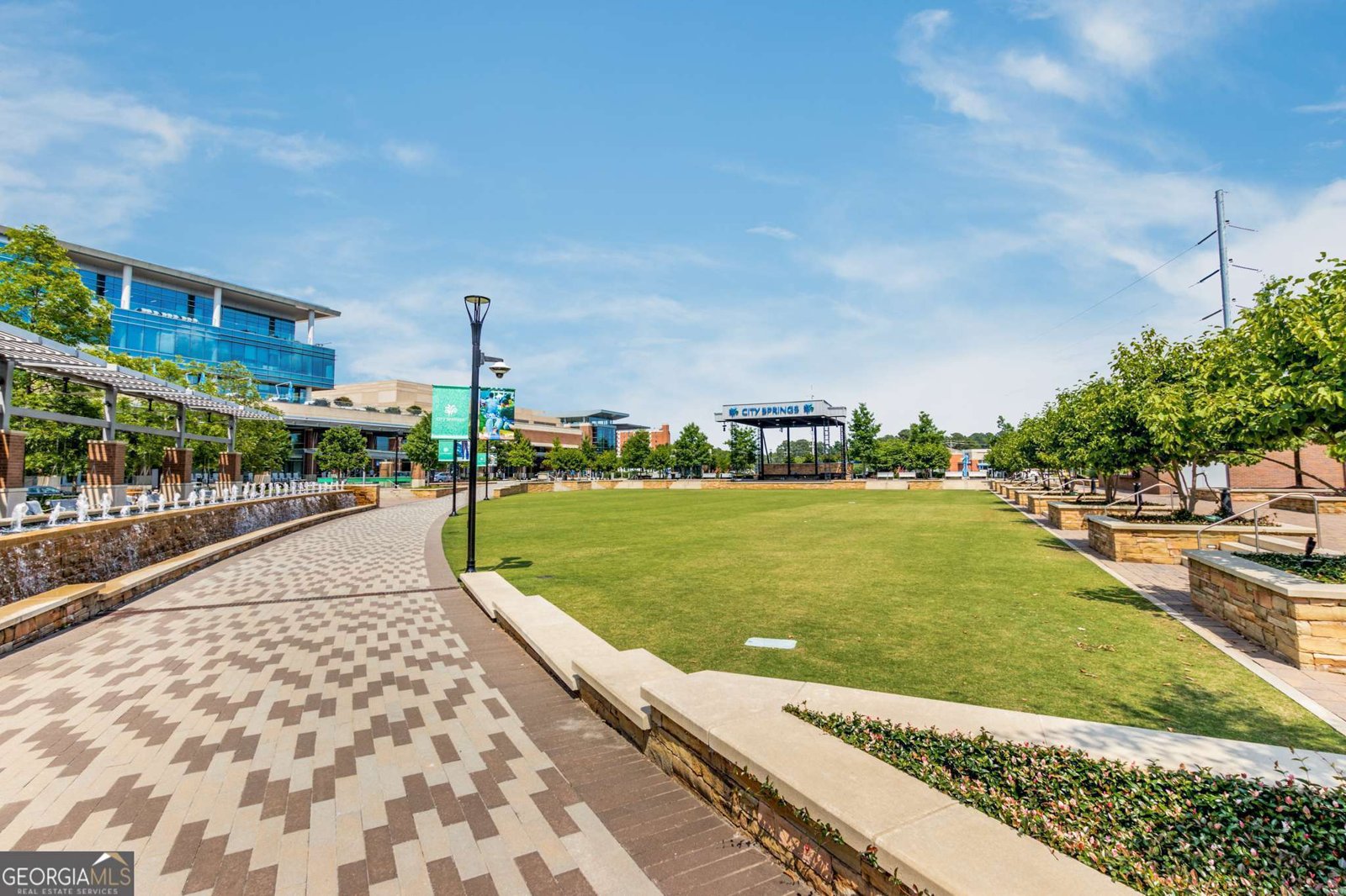 5635 Lake Forrest Drive Sandy Springs - Photo 36