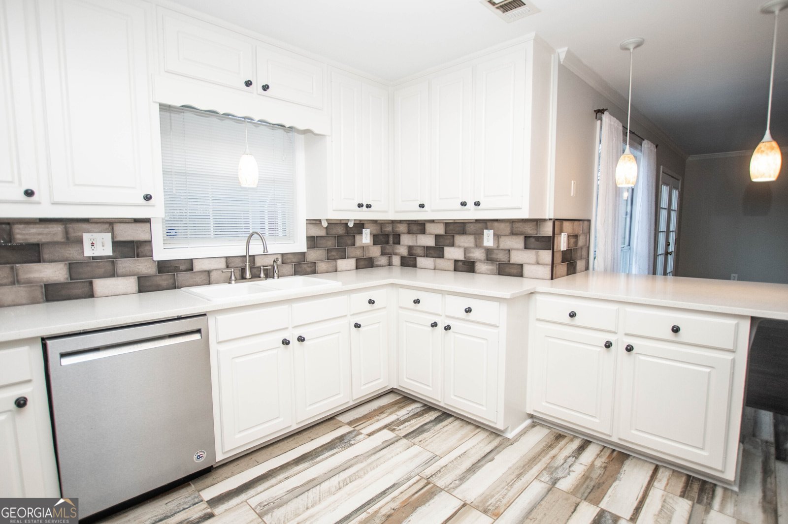 1820 Snow Hill Court Lawrenceville - Photo 12