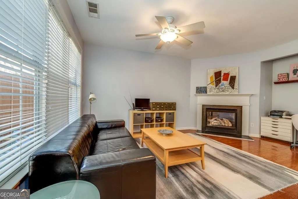 3759 Chattahoochee Summit Drive Atlanta - Photo 10