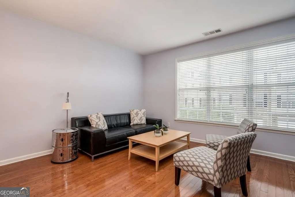 3759 Chattahoochee Summit Drive Atlanta - Photo 11