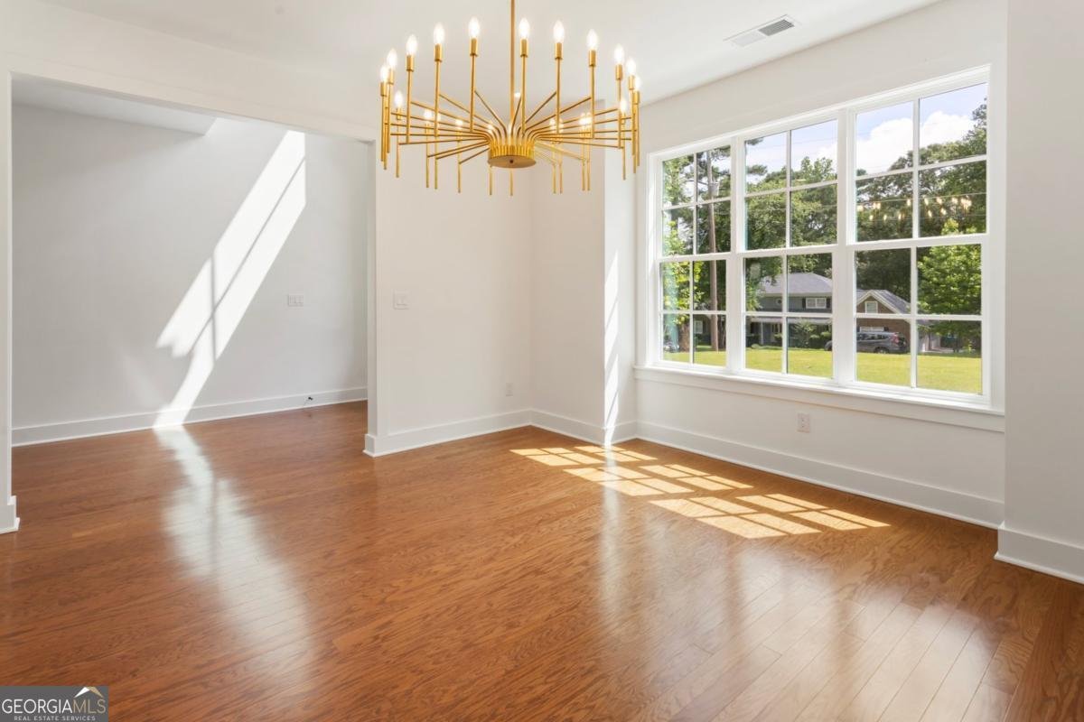 3711 Mountain Cove Road Snellville - Photo 18