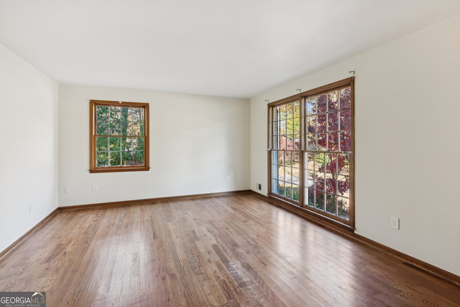 4894 Macbain Lane Dunwoody - Photo 12