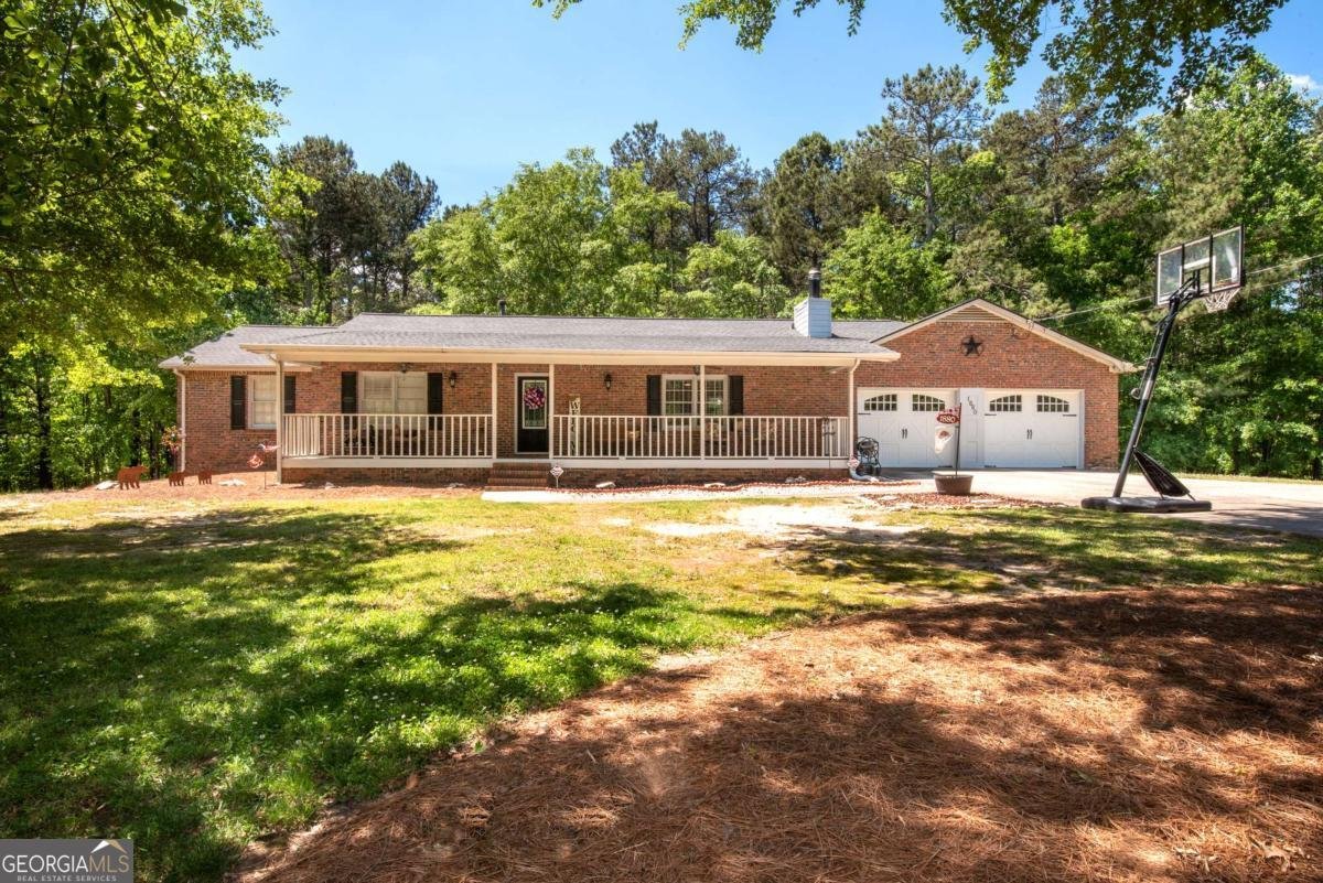 1880 Holman Road Hoschton - Photo 1