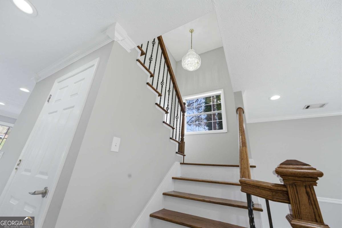 1250 Springmont Court Lawrenceville - Photo 9