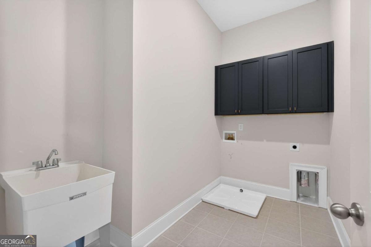 687 Stickley Oak Way Woodstock - Photo 37