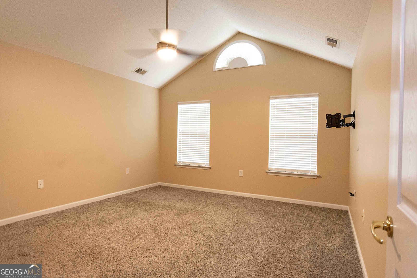 6107 Menlow Court Cumming - Photo 10