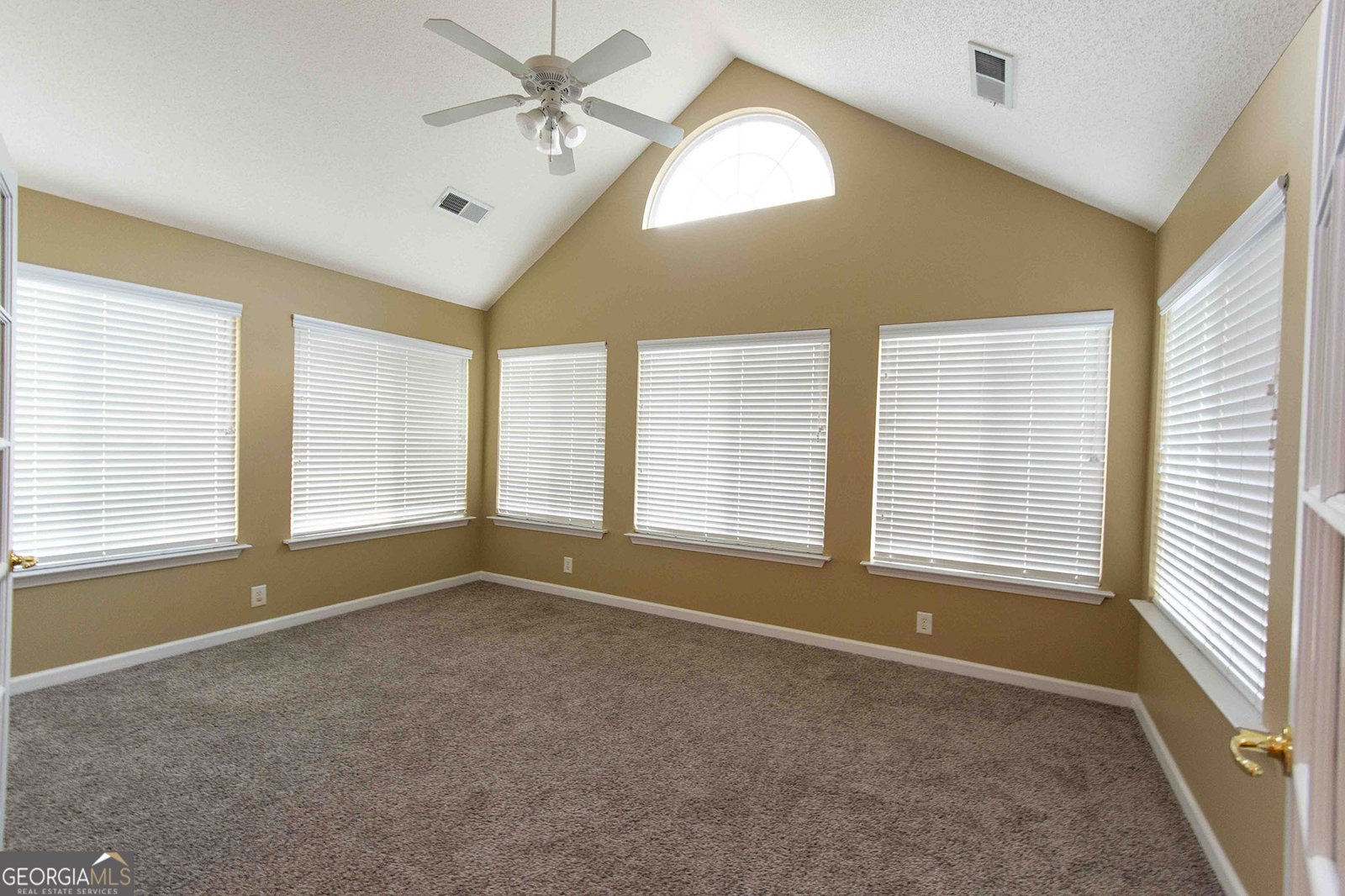 6107 Menlow Court Cumming - Photo 9