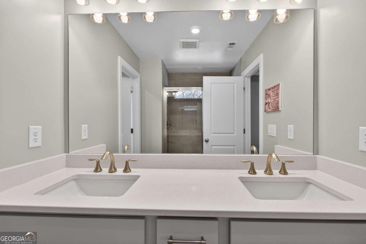 813 Stickley Oak Way Woodstock - Photo 24