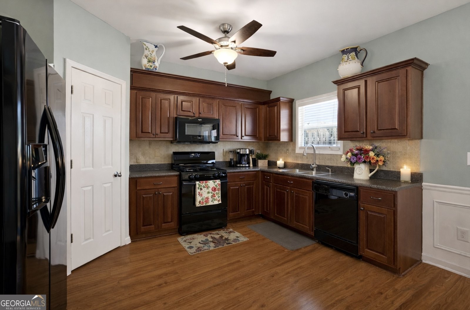 1959 Lakeshore Overlook Circle Kennesaw - Photo 6