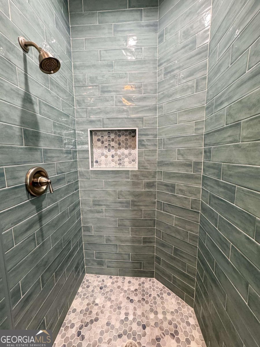 8001 Woodland Lane Alpharetta - Photo 9