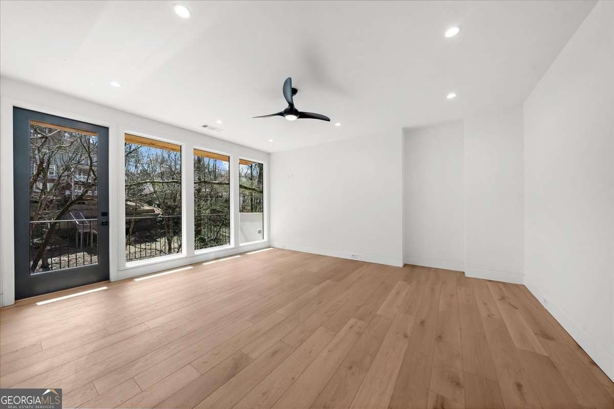 942 Peachtree Battle Circle Atlanta - Photo 16