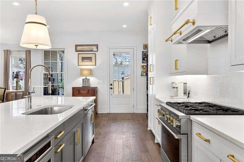 1072 Green Street Roswell - Photo 7