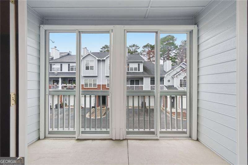 1006 Vinings Forest Lane Smyrna - Photo 14