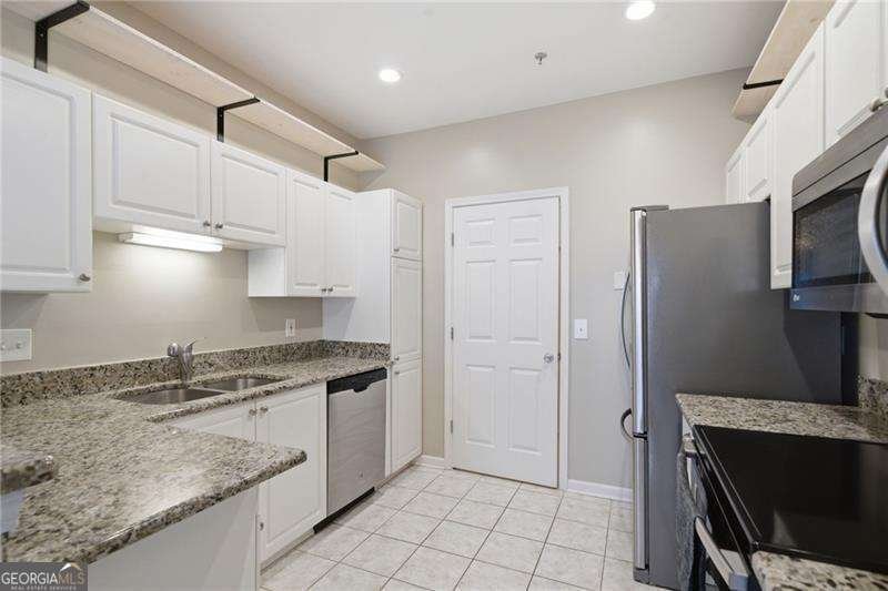 1006 Vinings Forest Lane Smyrna - Photo 17