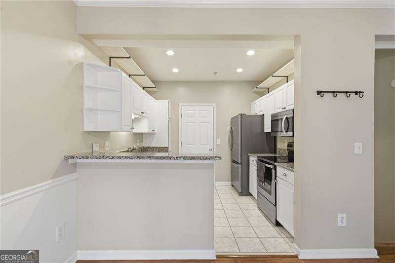 1006 Vinings Forest Lane Smyrna - Photo 18