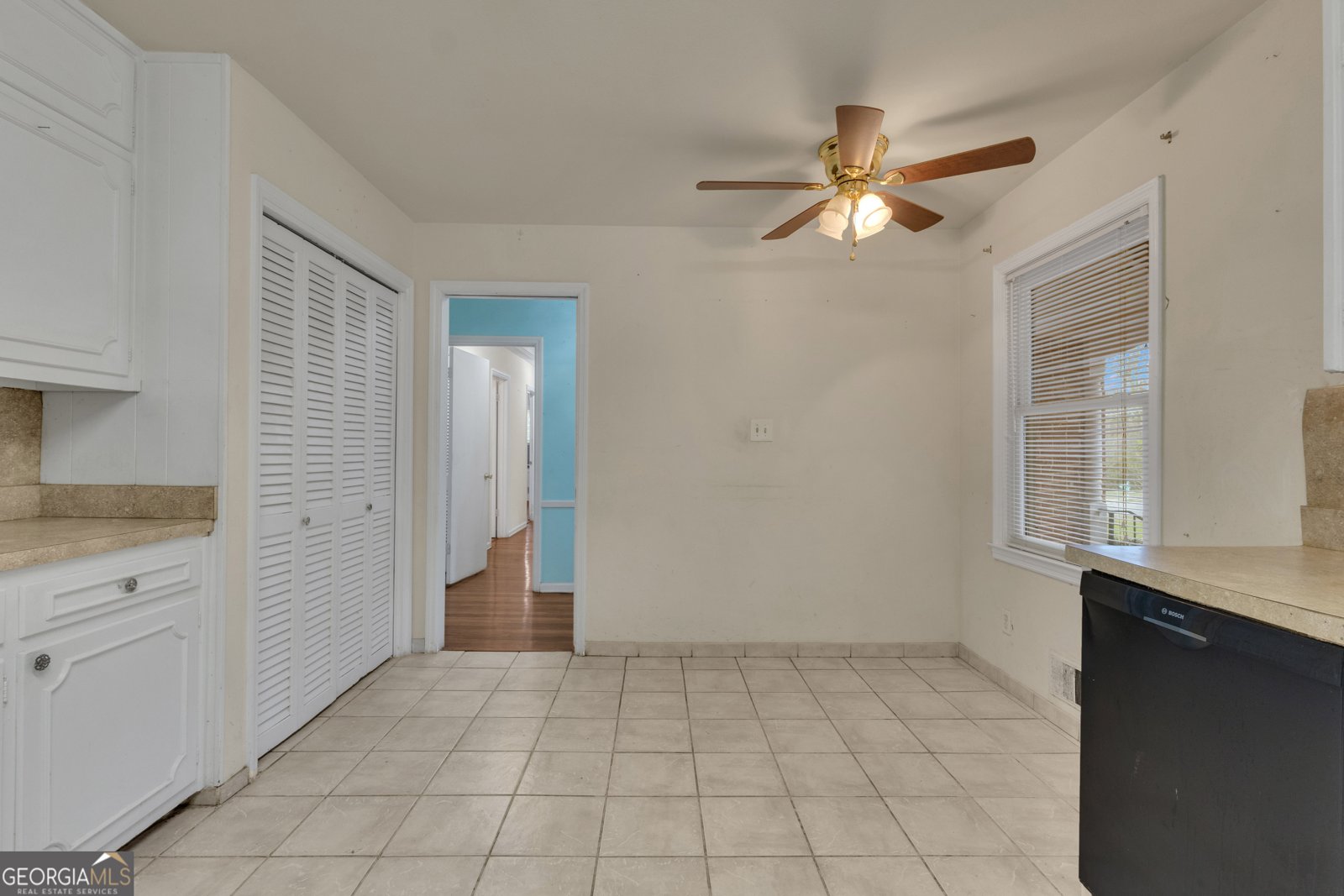 1153 Forest Heights Road Stone Mountain - Photo 11