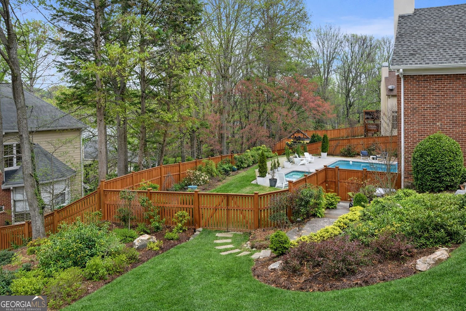 9310 Nesbit Lakes Drive Alpharetta - Photo 11