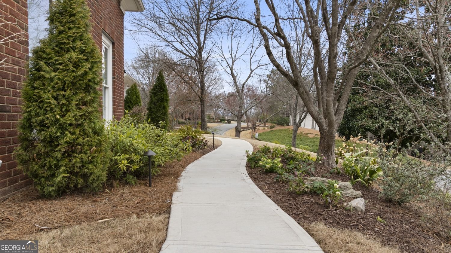 9310 Nesbit Lakes Drive Alpharetta - Photo 12