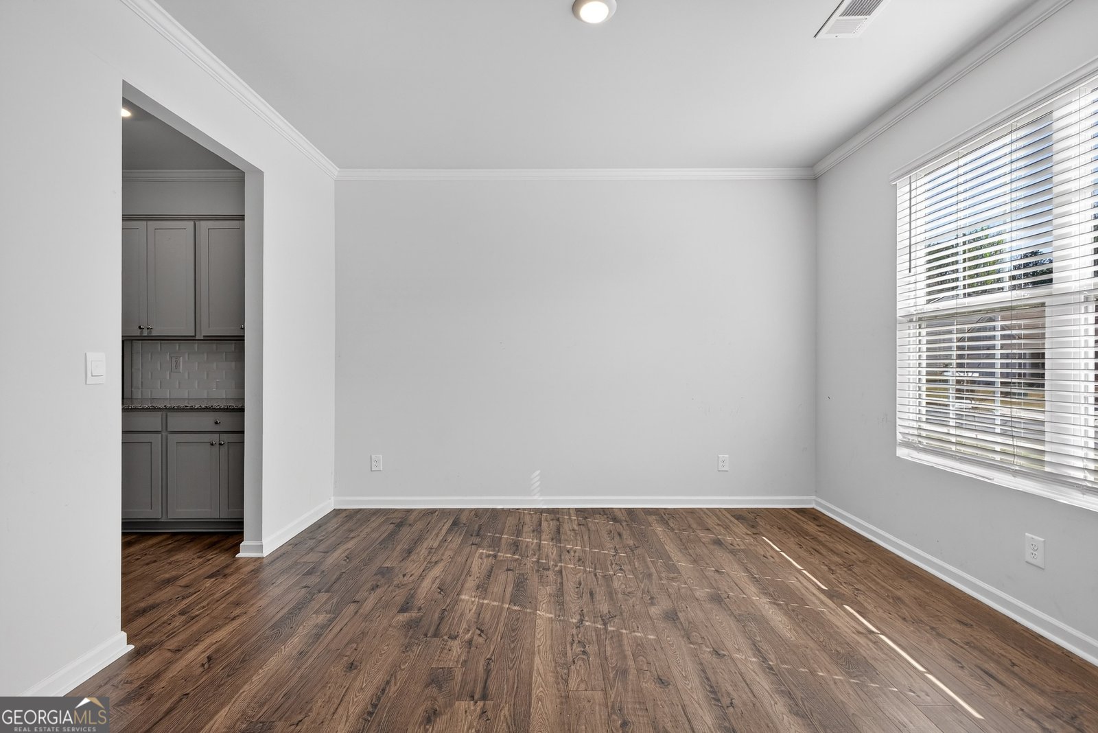 7566 Jennadee Drive Fairburn - Photo 10