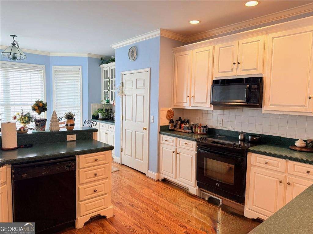 2100 Skyland Cove Lane Snellville - Photo 9