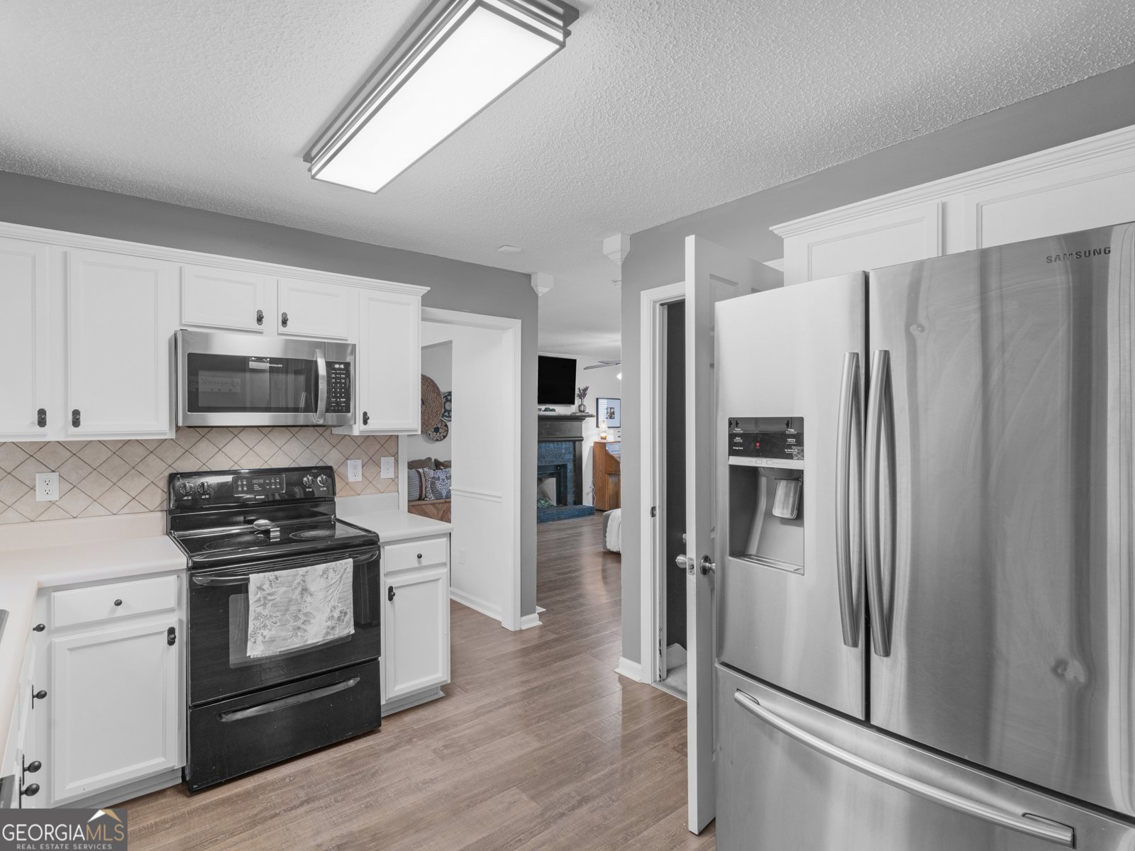 527 Gallantry Trail McDonough - Photo 11