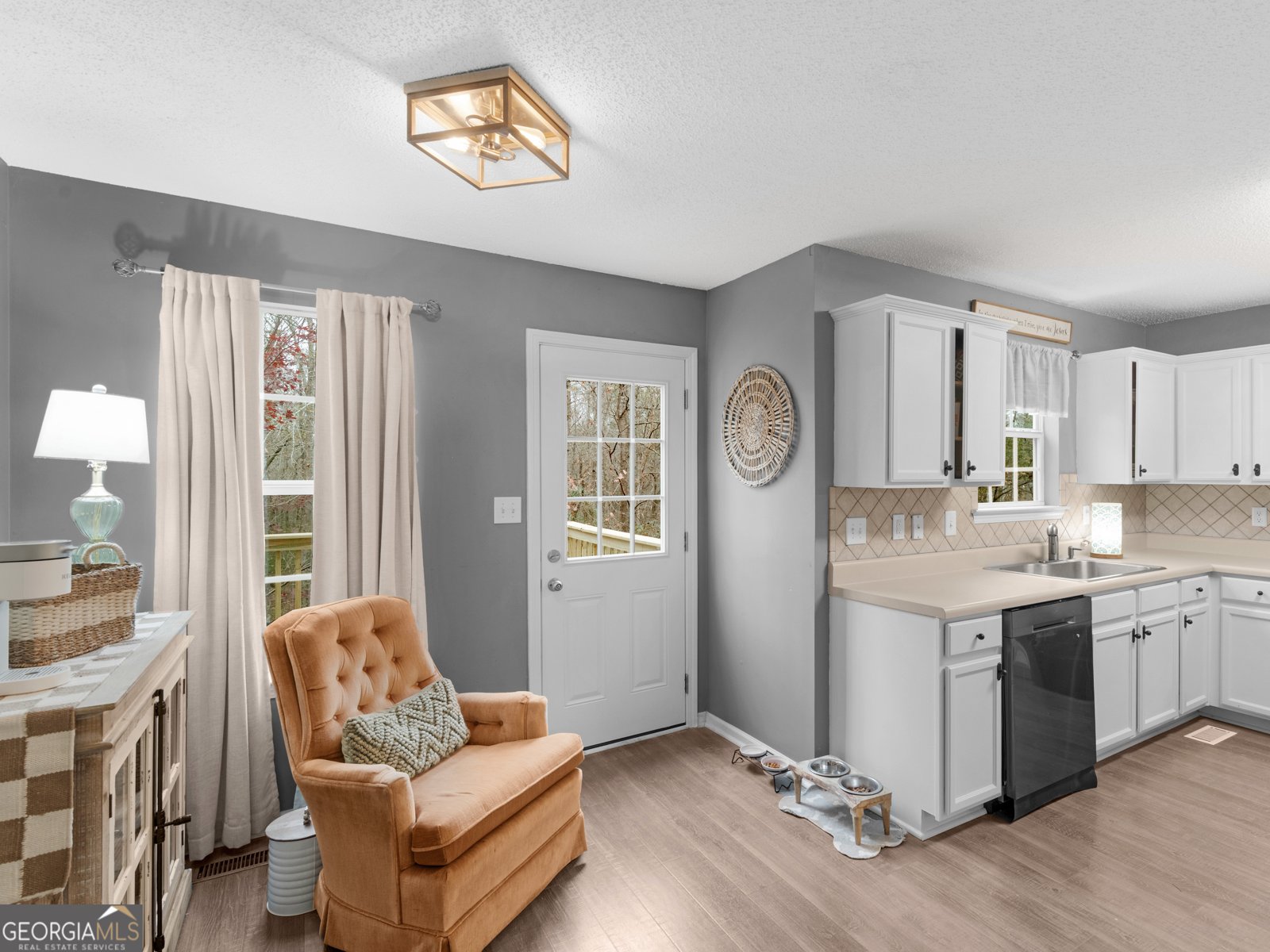 527 Gallantry Trail McDonough - Photo 16