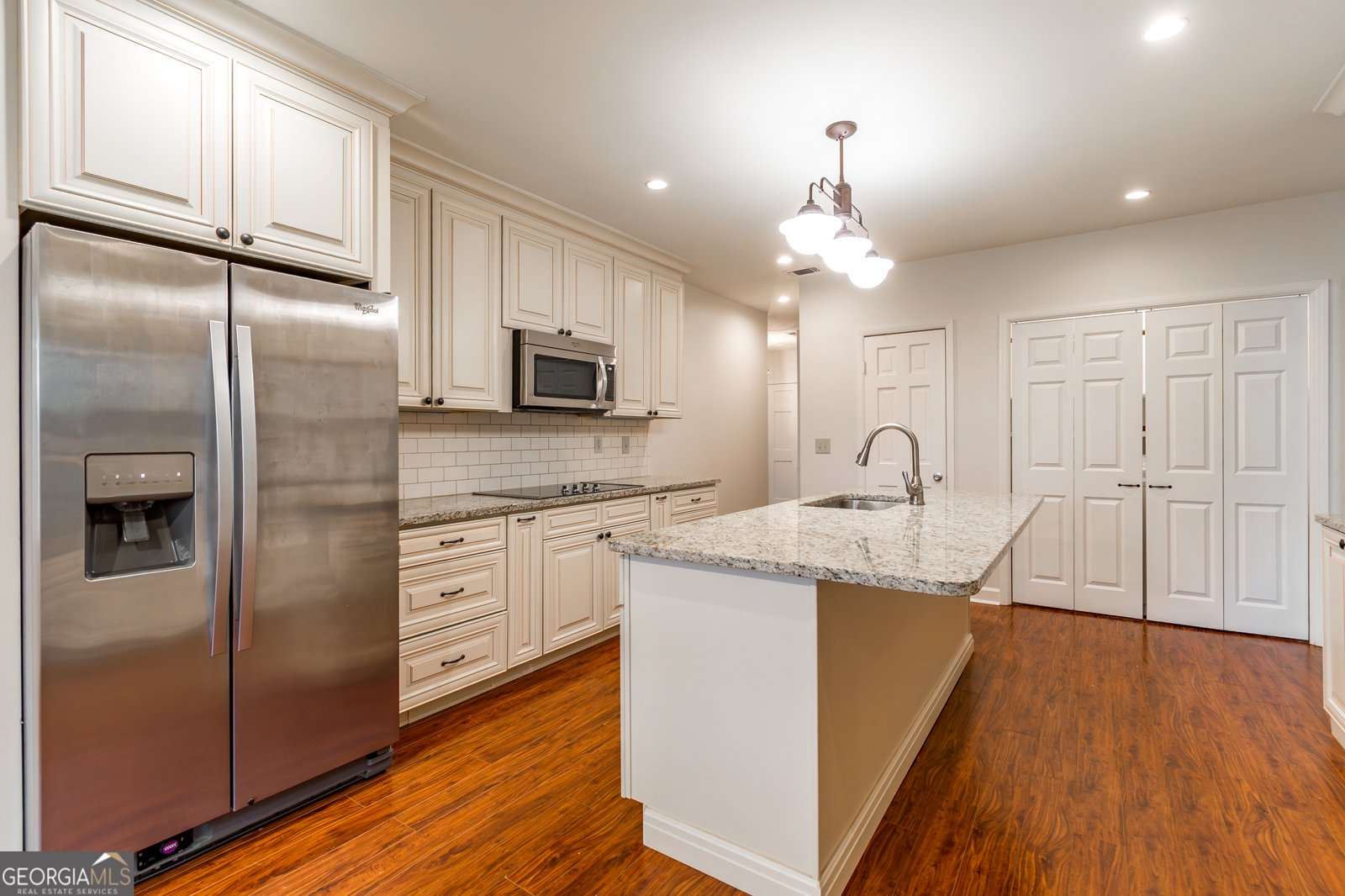 4095 Deerings Drive Peachtree Corners - Photo 9