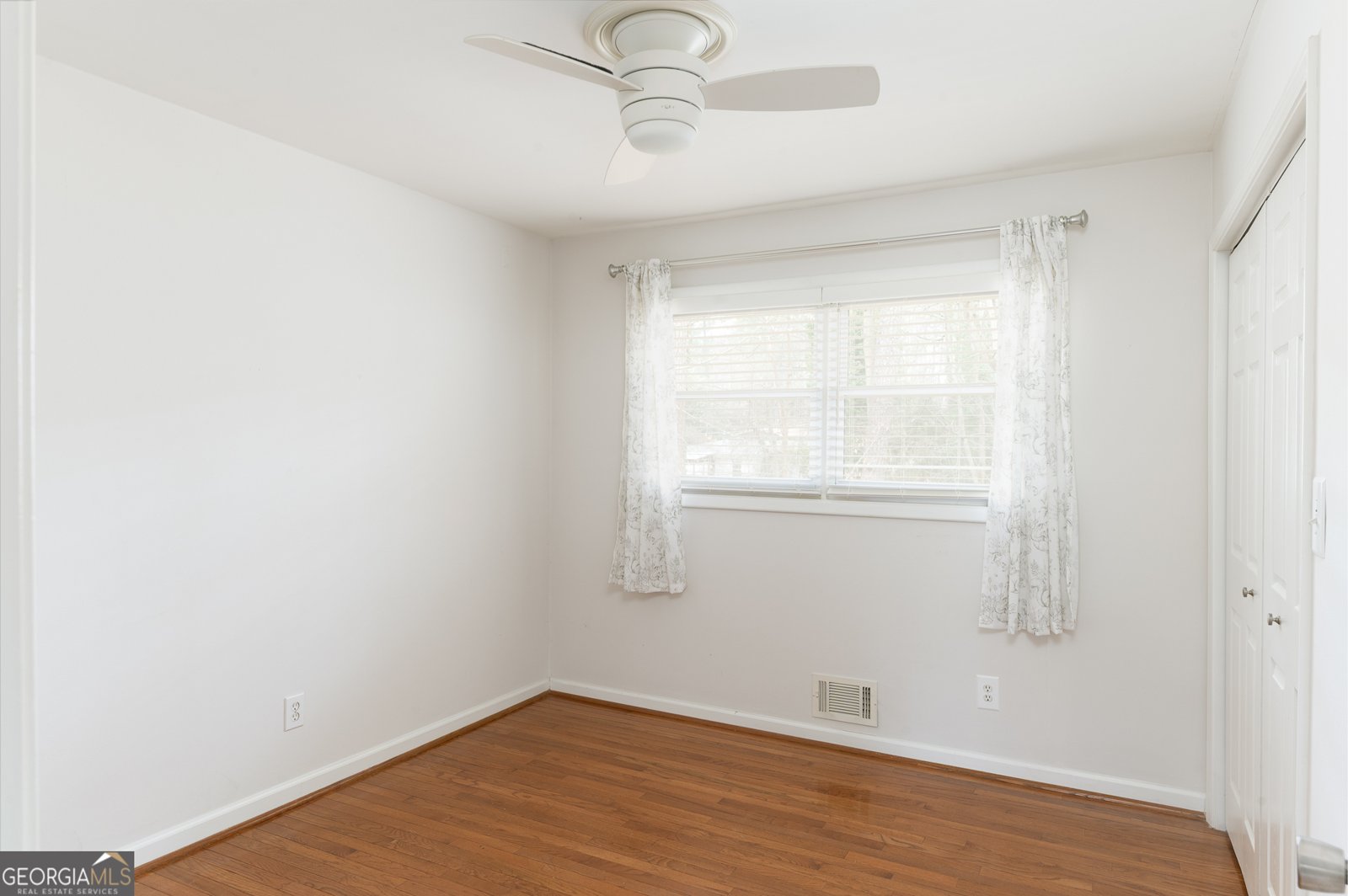 2237 Capehart Circle Atlanta - Photo 14