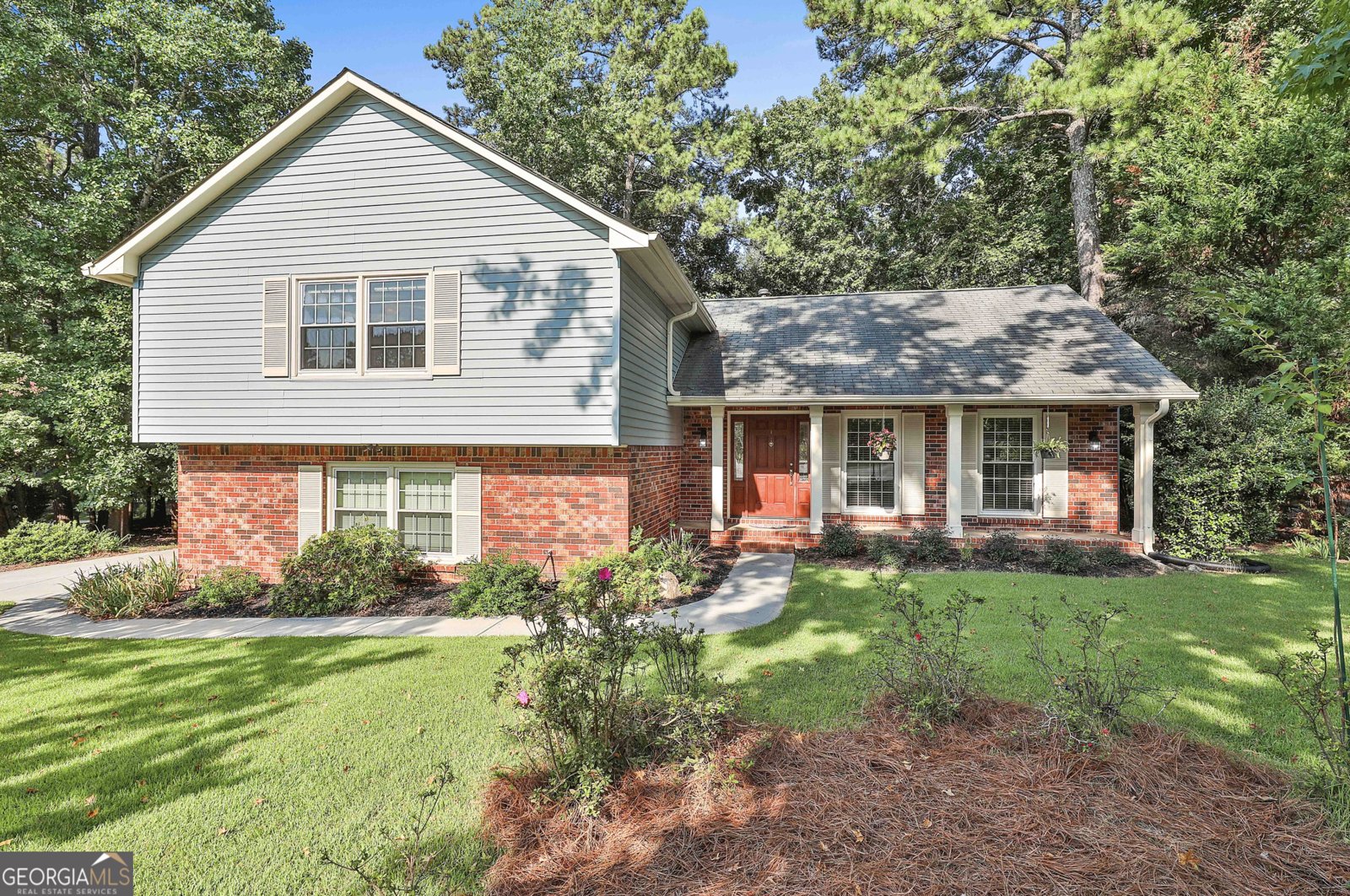 201 Lanyard Loop Peachtree City - Photo 1