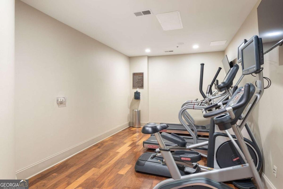 2255 Peachtree Road Atlanta - Photo 27