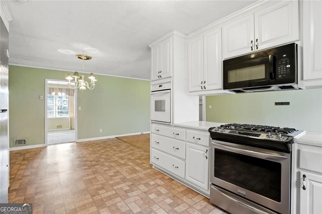 4 Anita Place Mableton - Photo 11