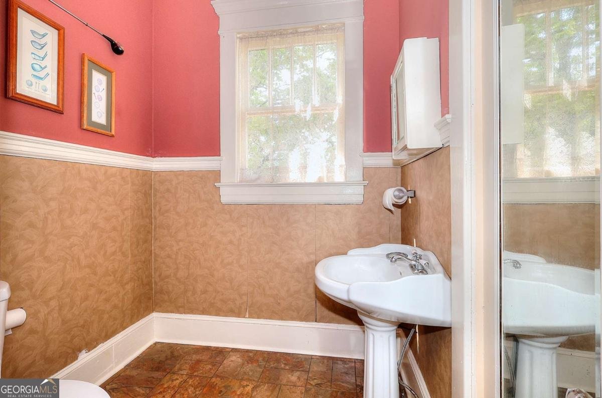 338 Broad Street Monroe - Photo 28