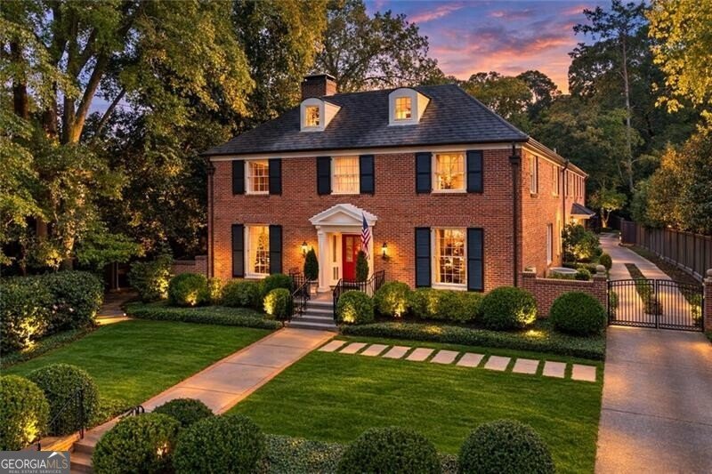 288 Peachtree Battle Avenue Atlanta - Photo 1