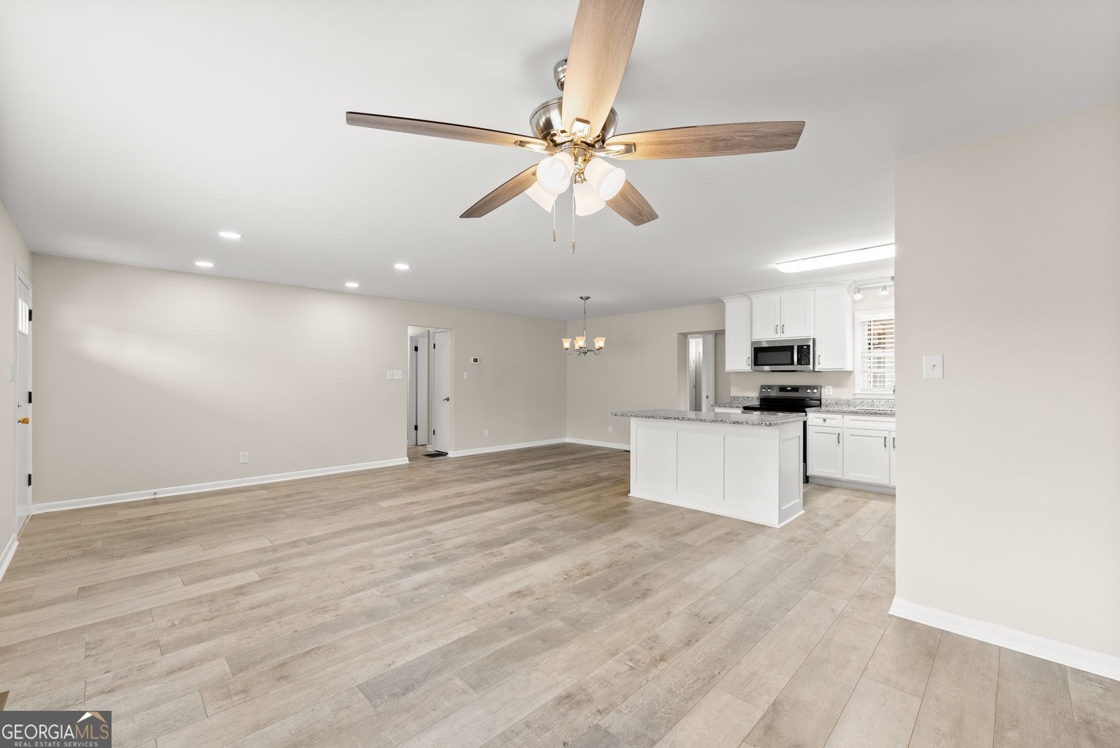 1292 Fernside Drive Toccoa - Photo 9