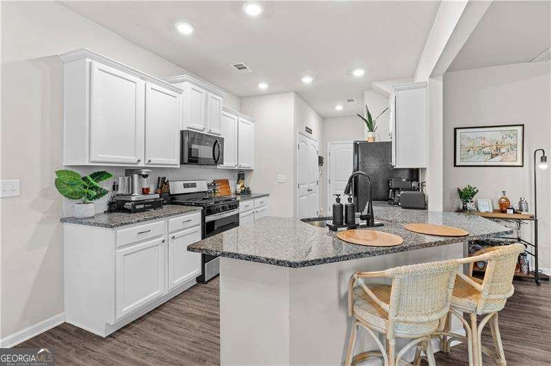 216 Ridge Valley Drive Woodstock - Photo 8