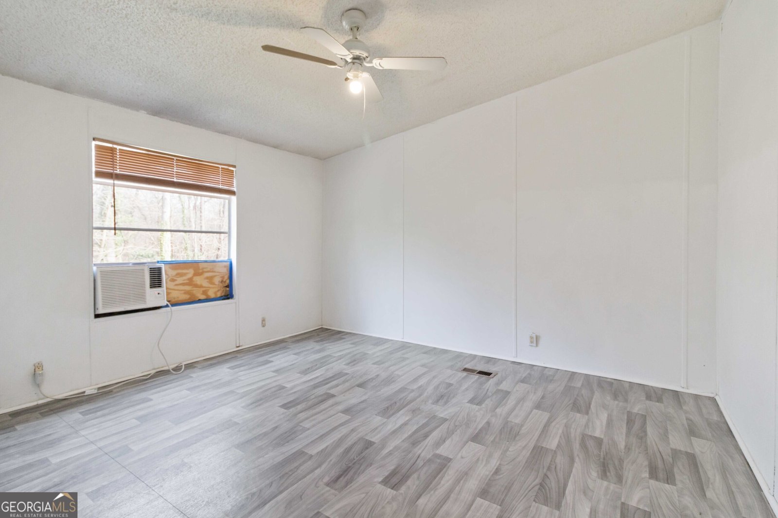 38 Vaughn Drive Woodstock - Photo 16