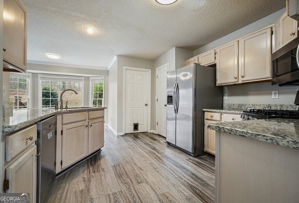 608 Adam Circle Woodstock - Photo 6