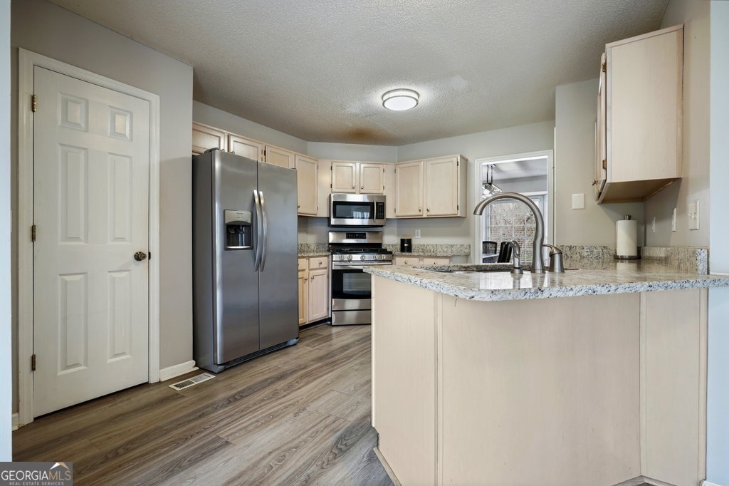 608 Adam Circle Woodstock - Photo 8