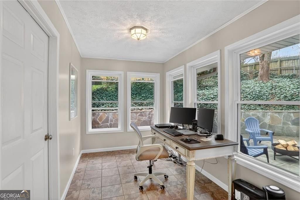 2560 Skyland Trail Brookhaven - Photo 9