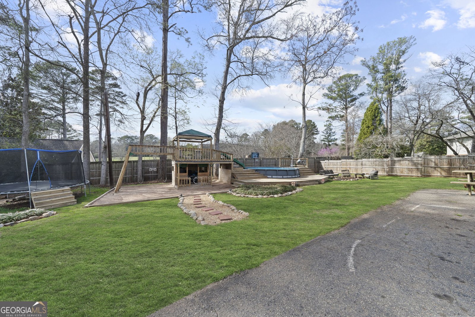 805 West Street Greenboro - Photo 30