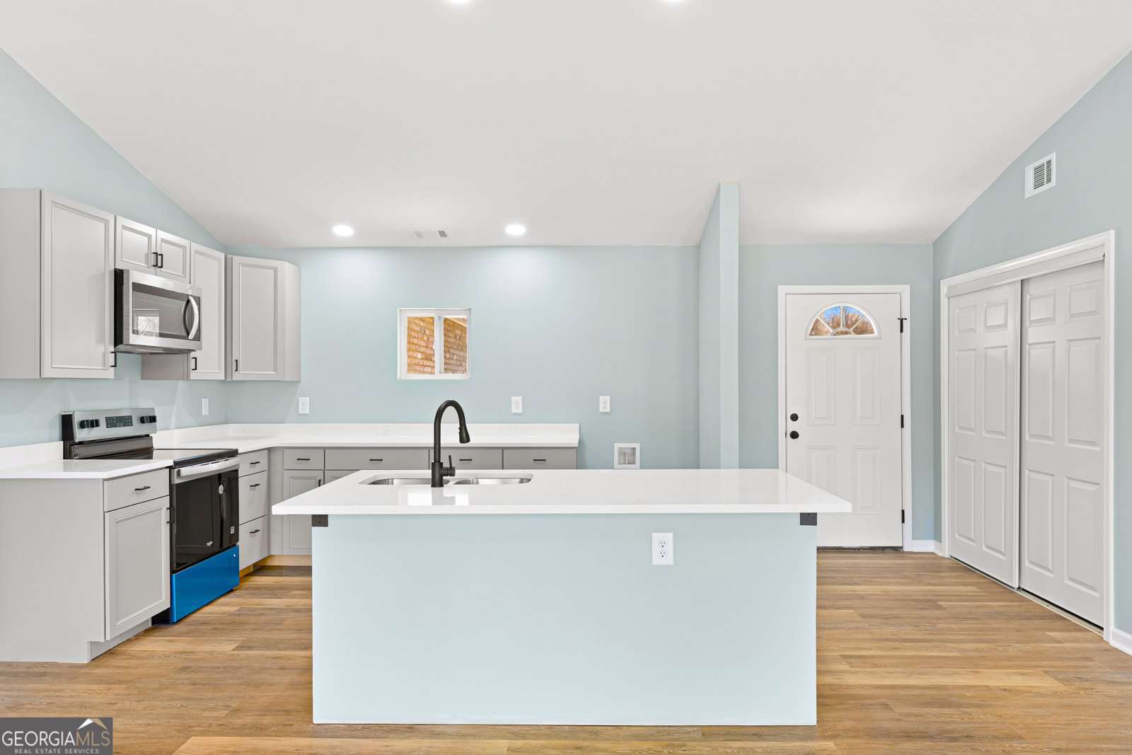 357 Woodridge Way Royston - Photo 14