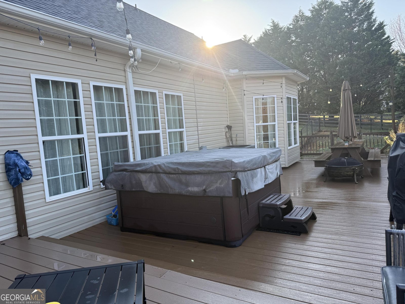 2458 Post Road Cleveland - Photo 18