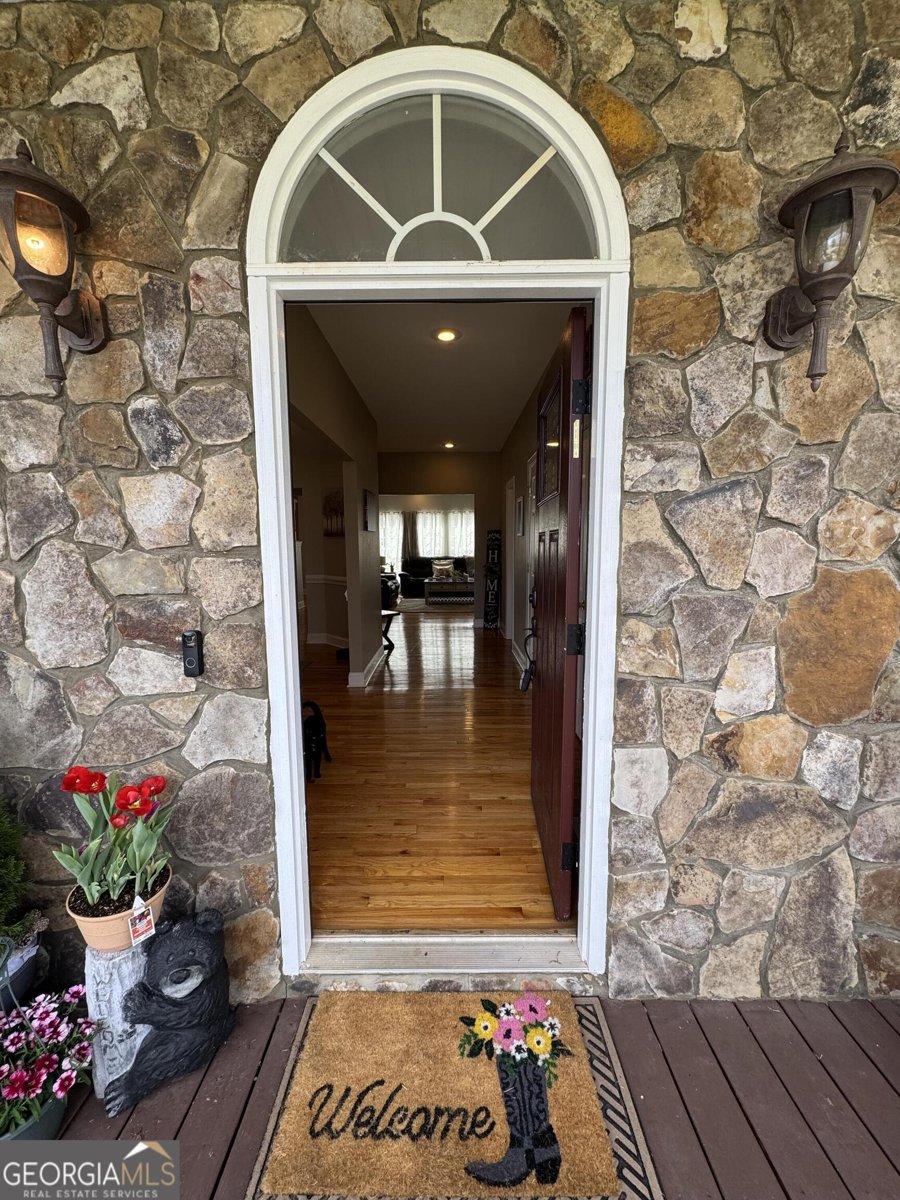 2458 Post Road Cleveland - Photo 29