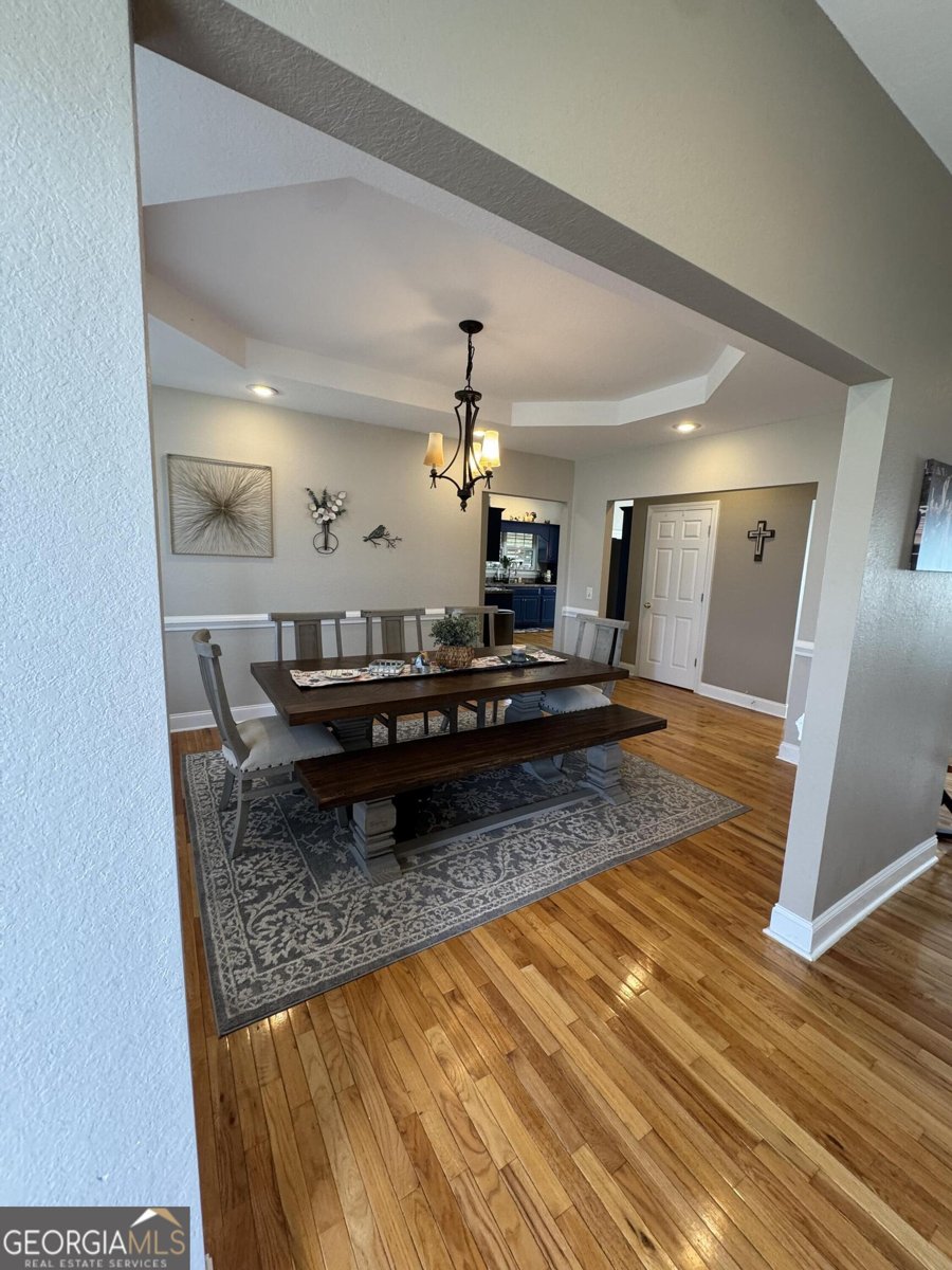 2458 Post Road Cleveland - Photo 30